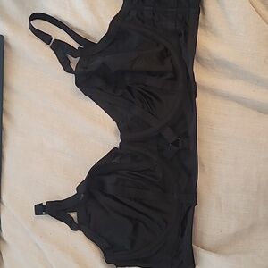 Torrid Longline Bra Size 2 Black